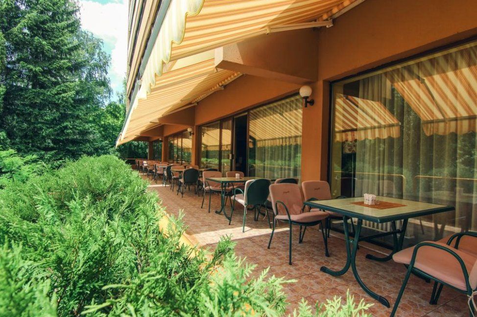 شرفة مرصوفة