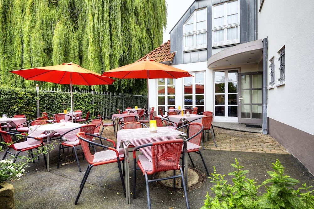 شرفة مرصوفة