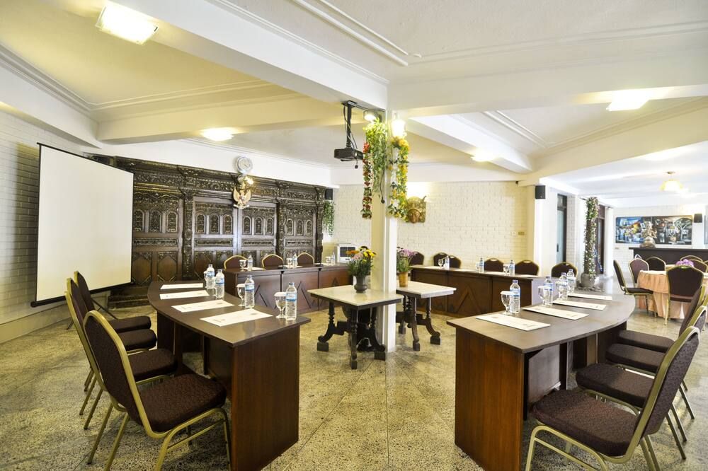 مطعم