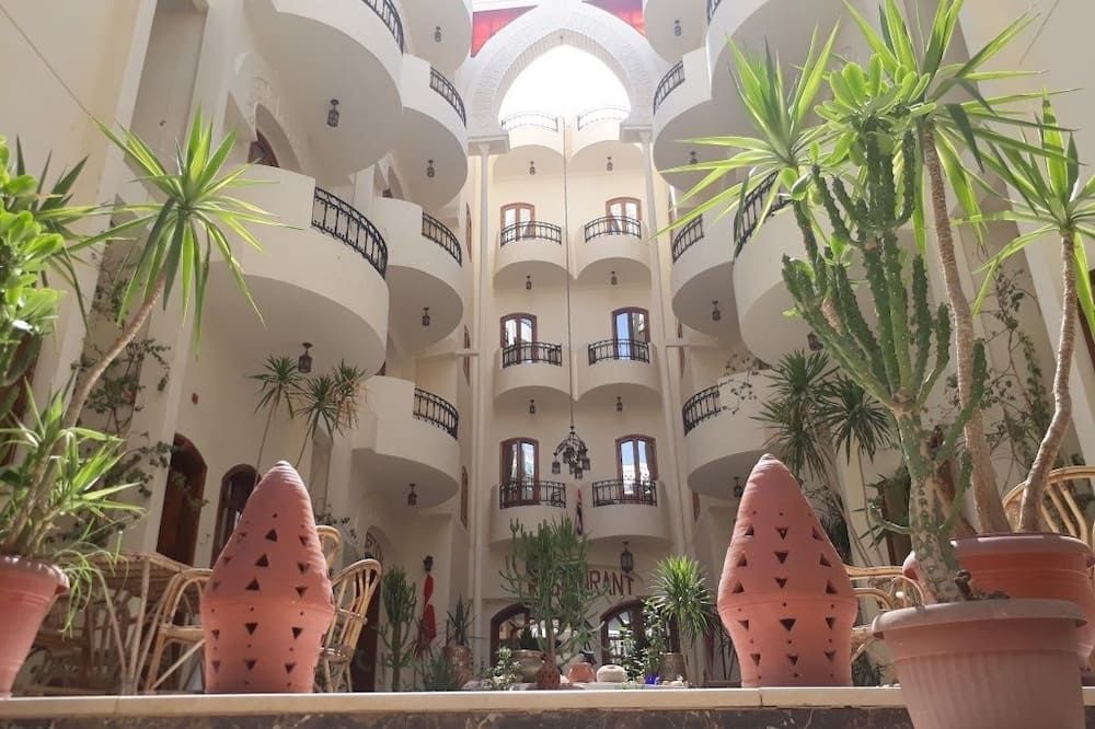 مبنى صورة