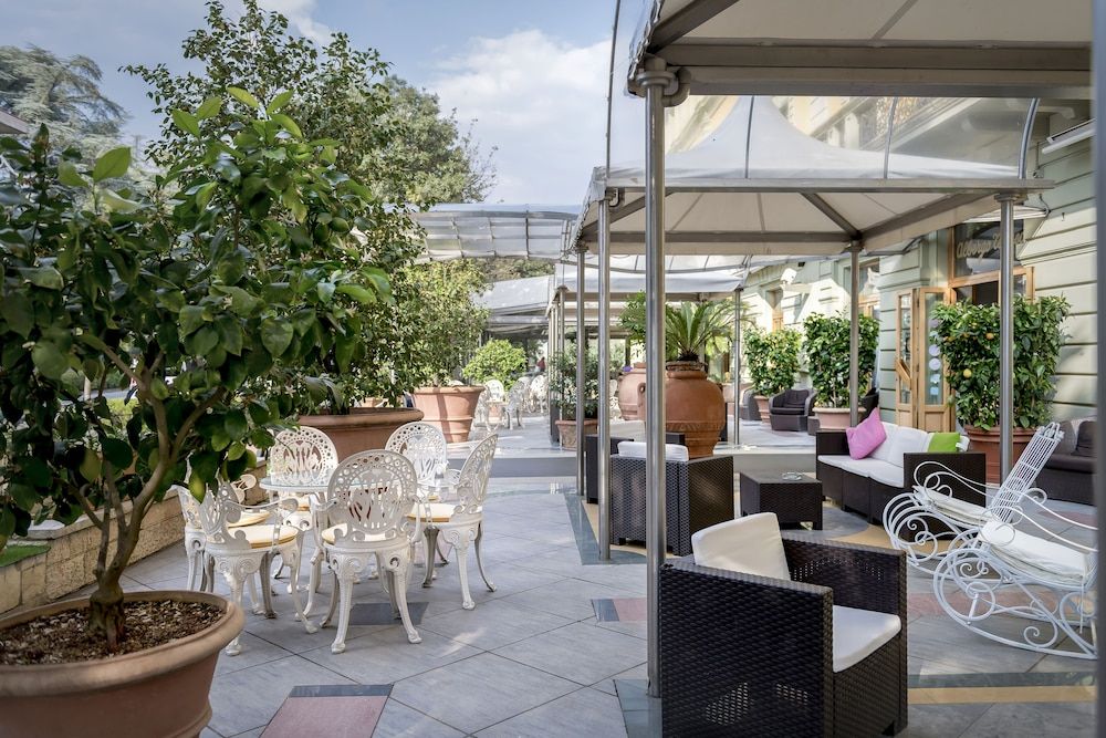 شرفة مرصوفة صورة