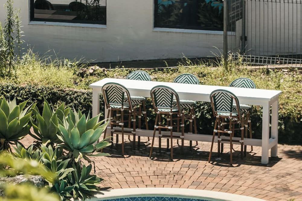 شرفة مرصوفة