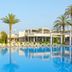 حوض السباحة