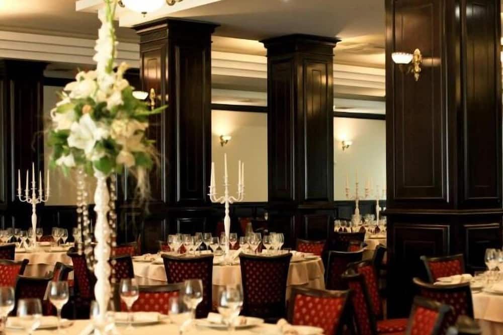 قاعة الولائم