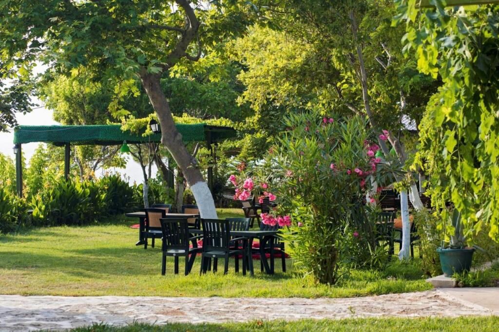 شرفة مرصوفة