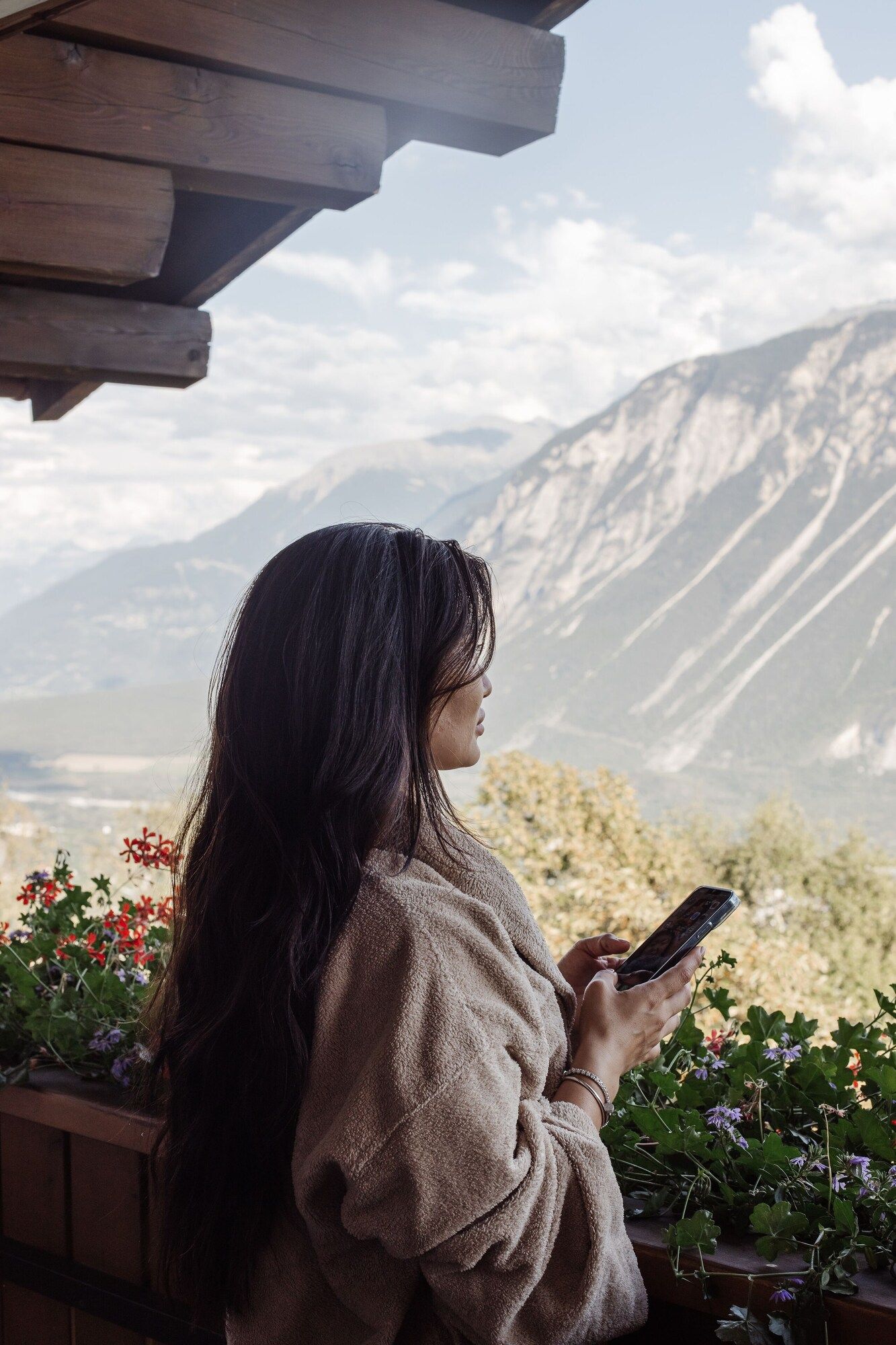 آخر
