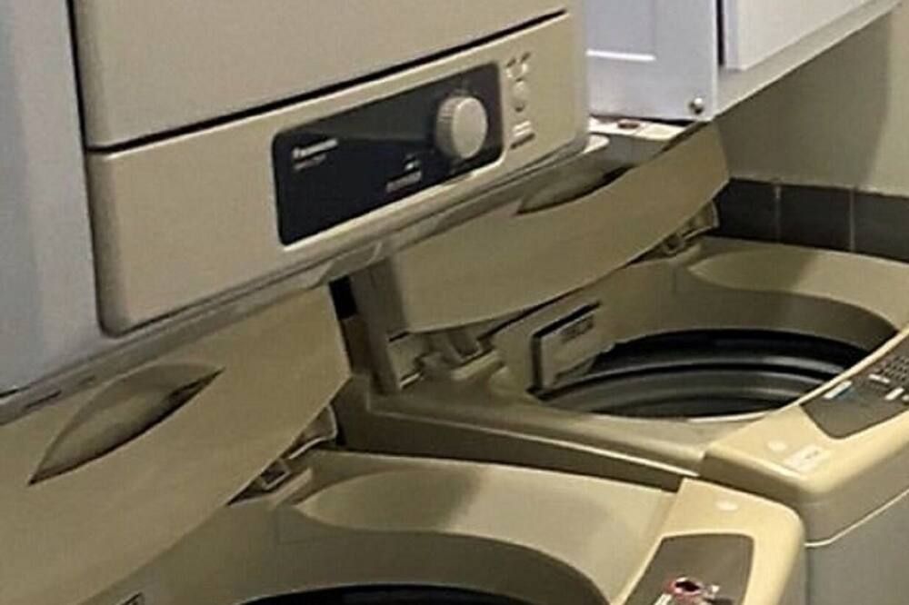 آخر