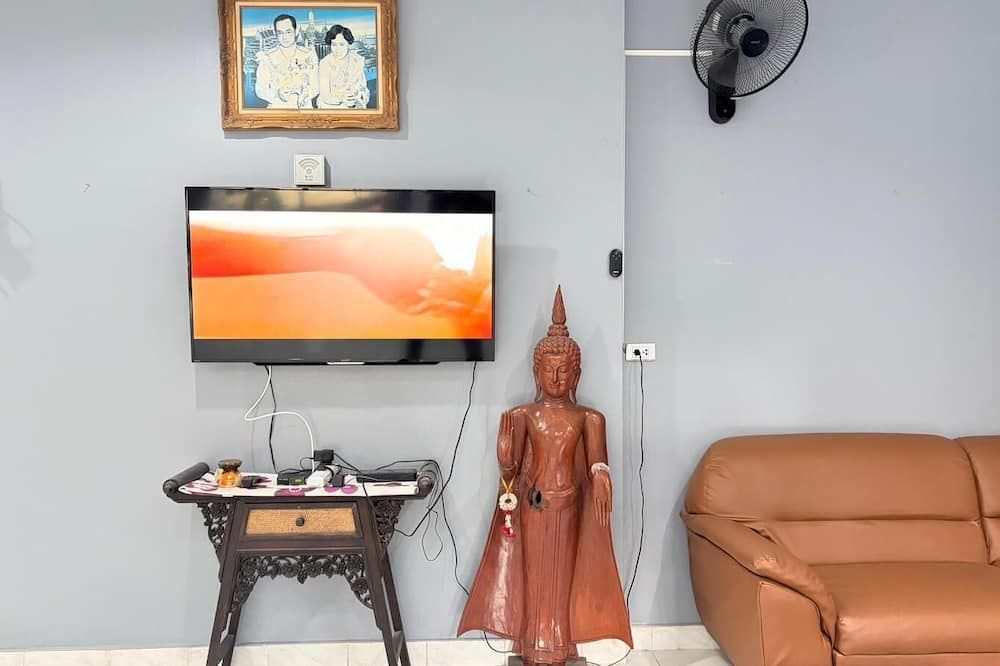 آخر