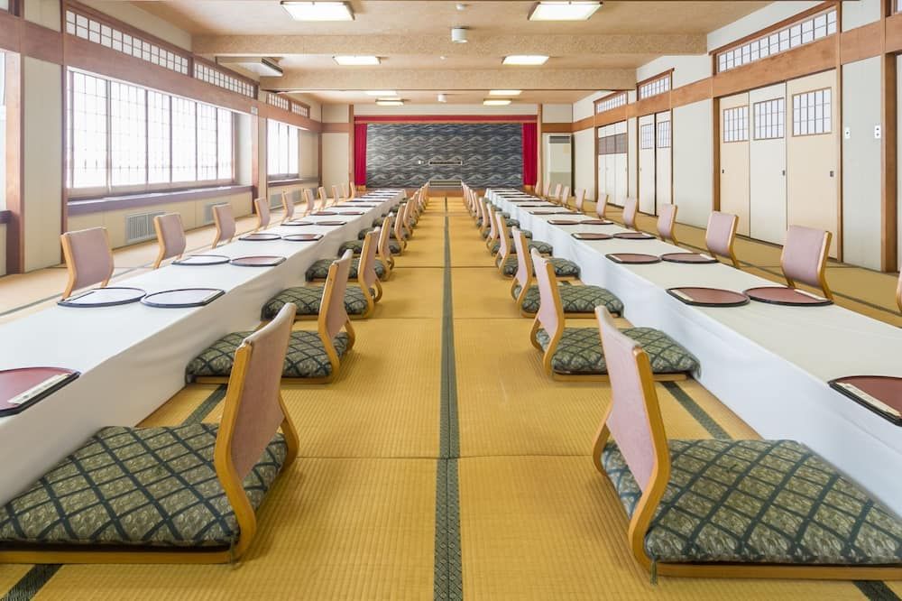 غرفة الاجتماعات