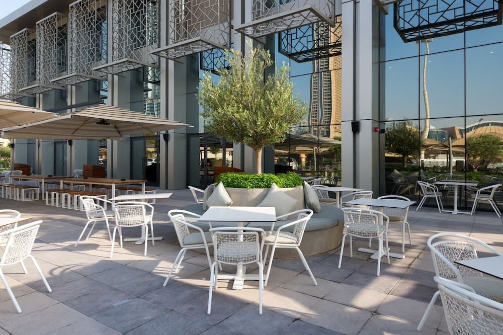 شرفة مرصوفة