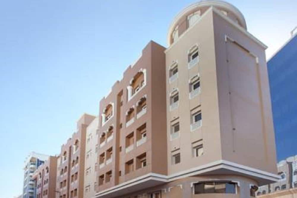 مبنى