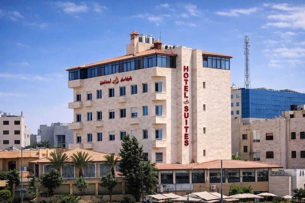 مبنى