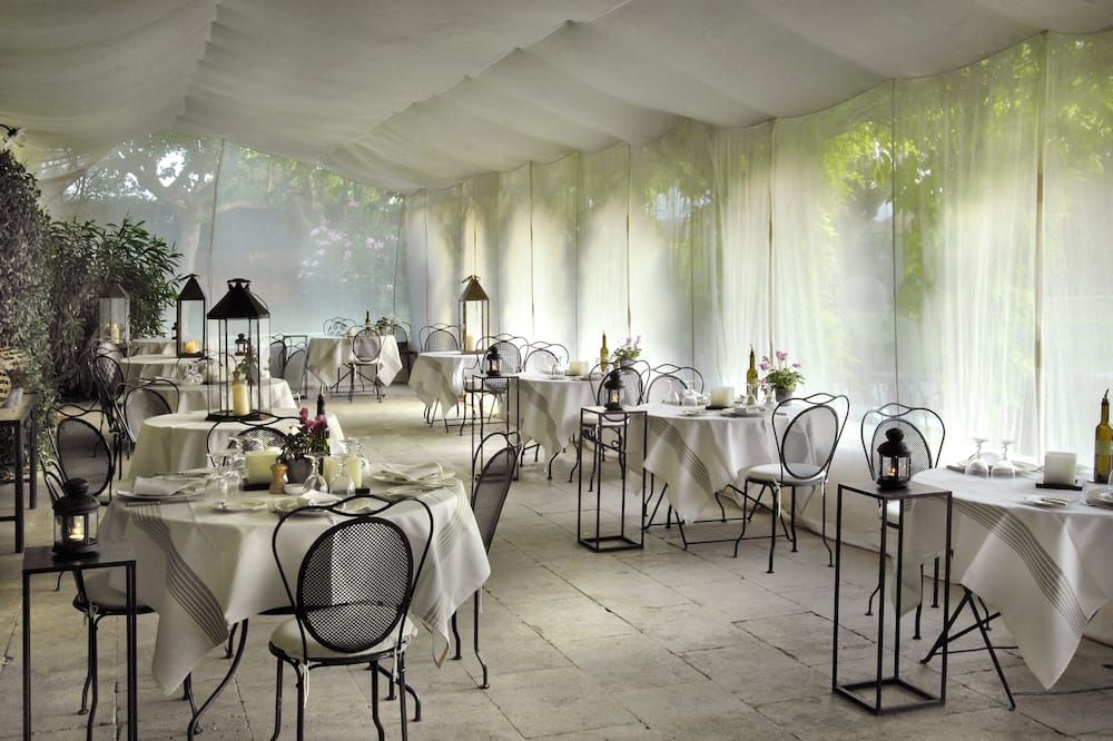 قاعة الولائم