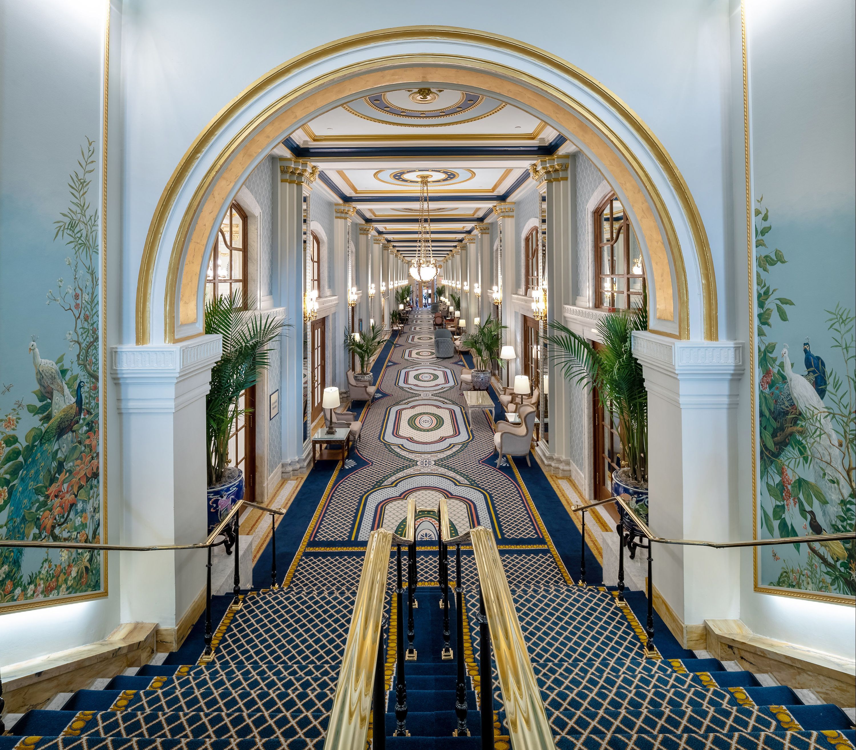 آخر