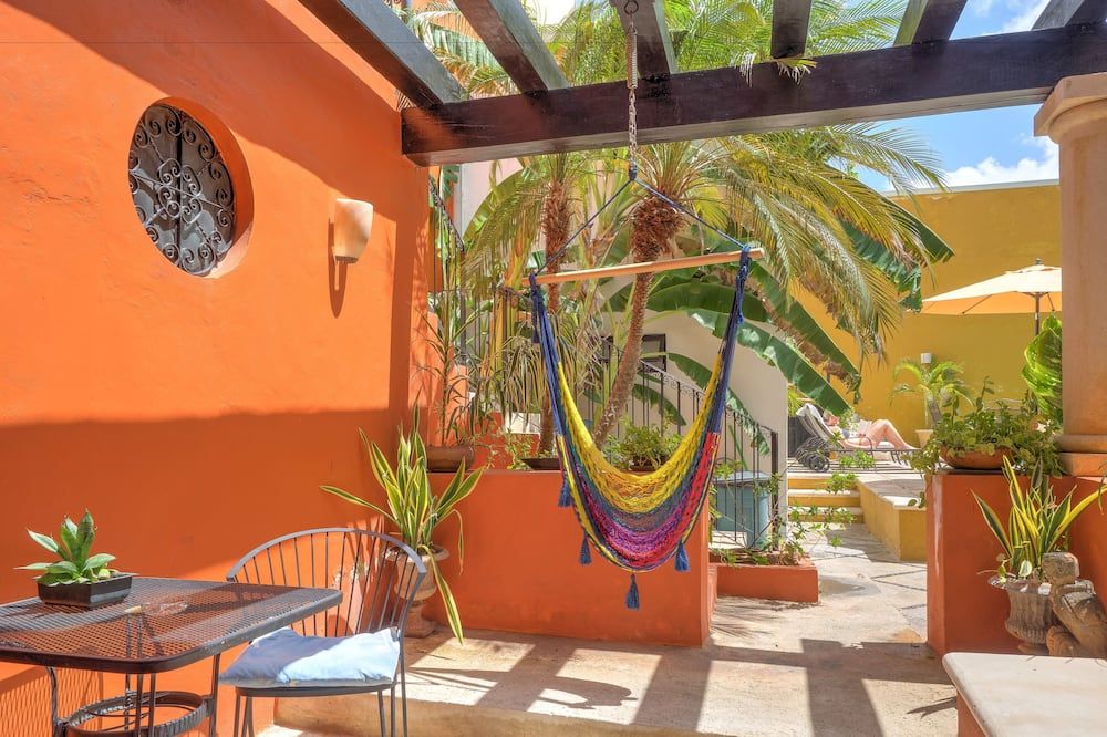 شرفة مرصوفة