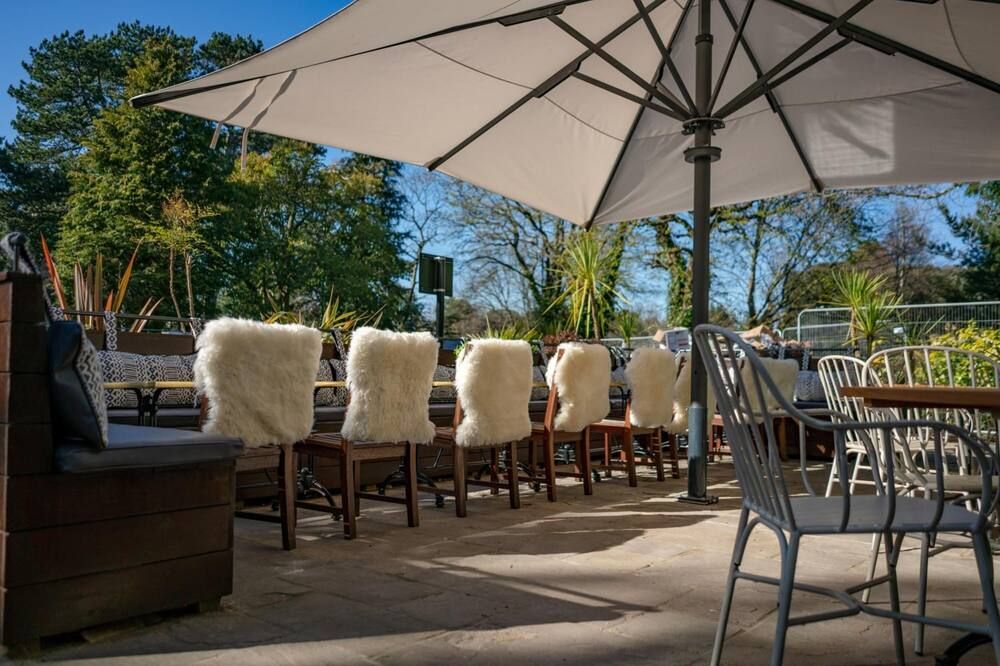 شرفة مرصوفة