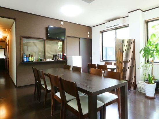 غرفة طعام صورة