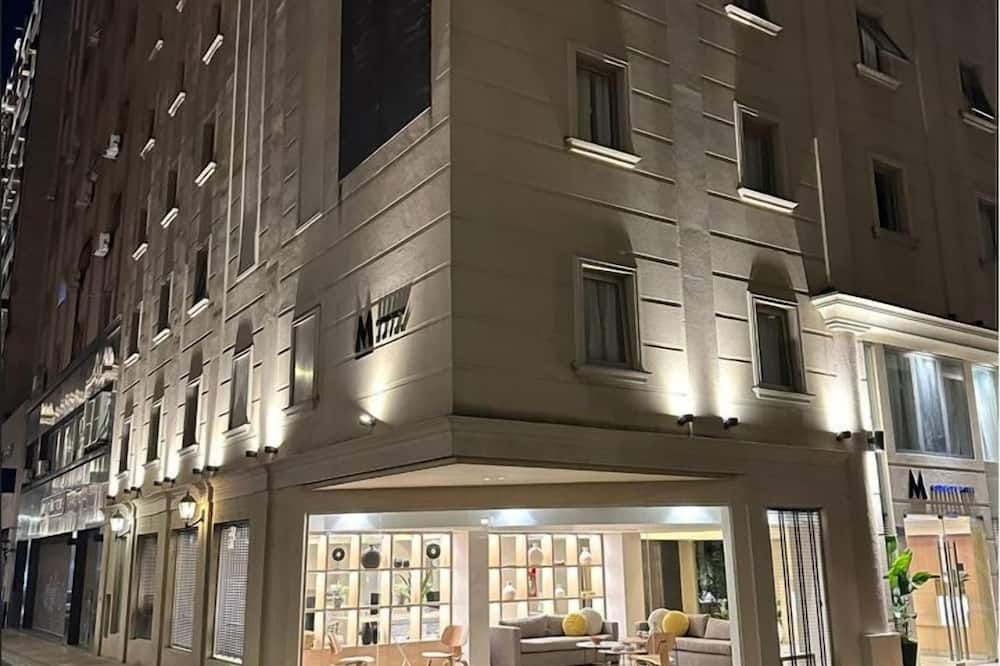 مبنى