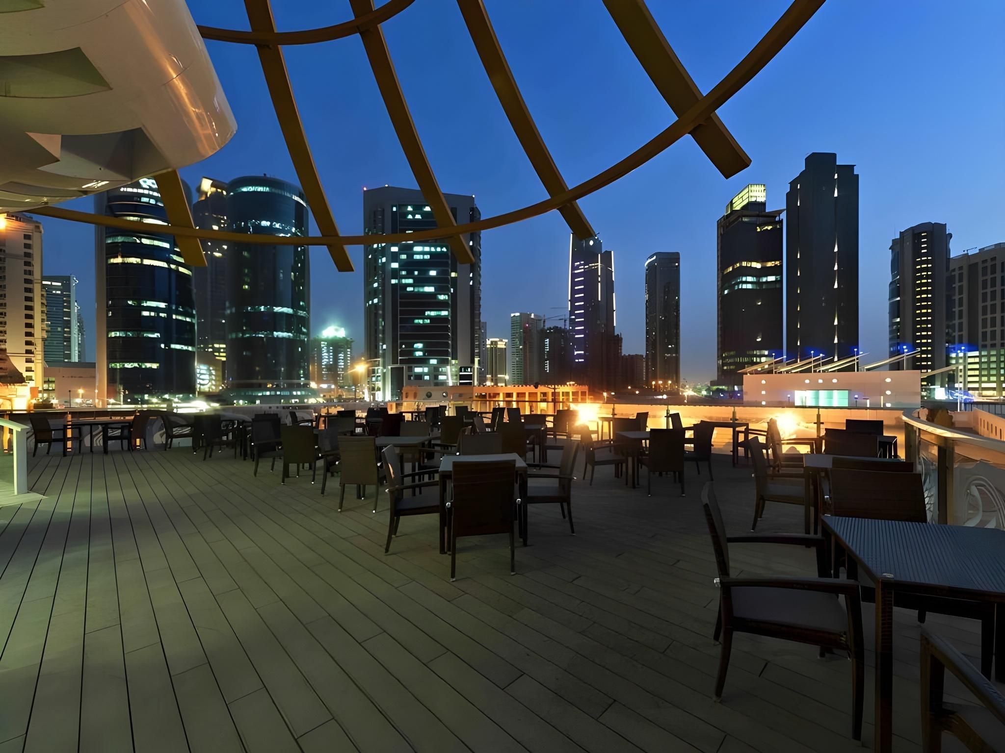 مطعم