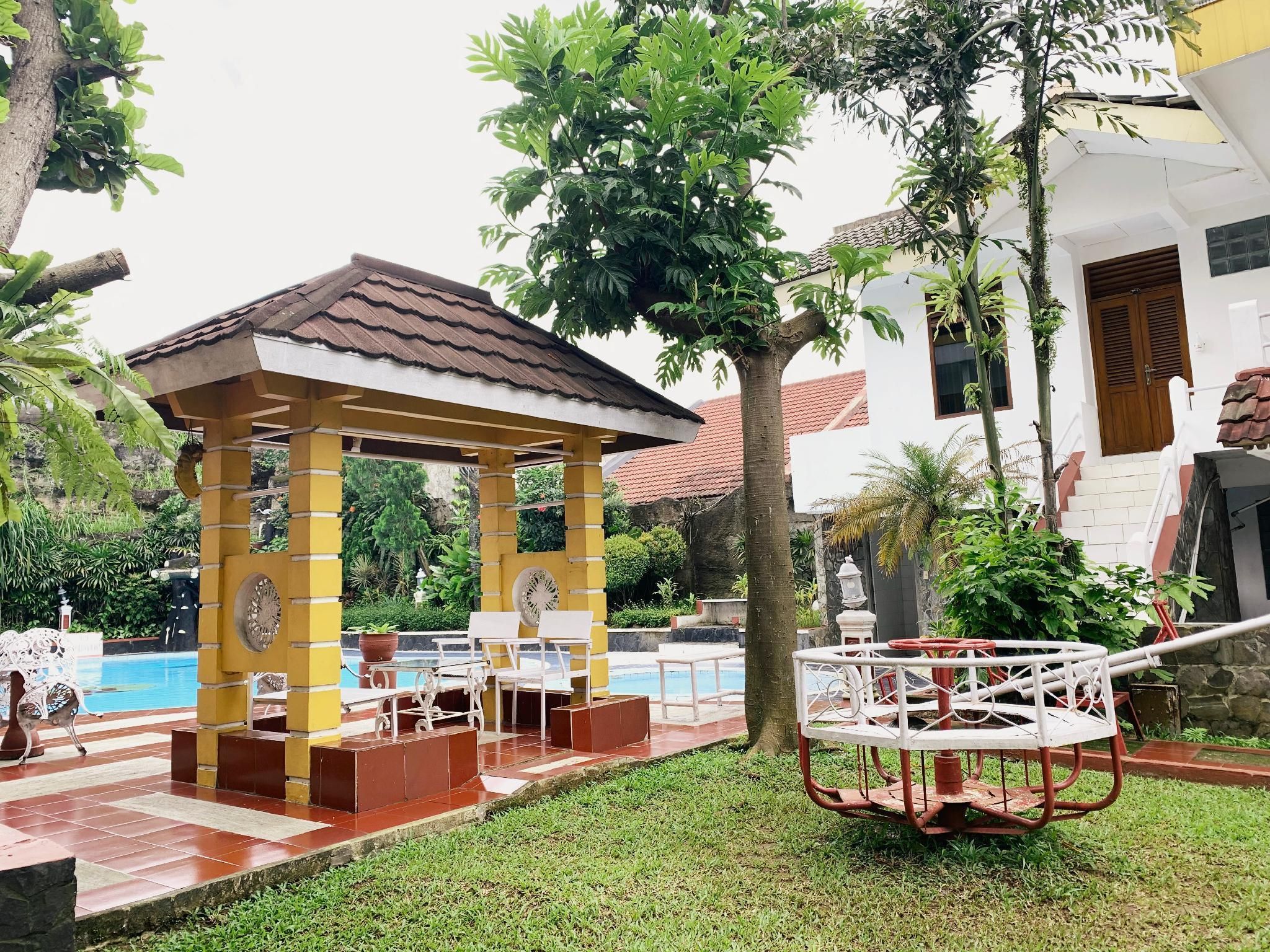 شرفة مرصوفة