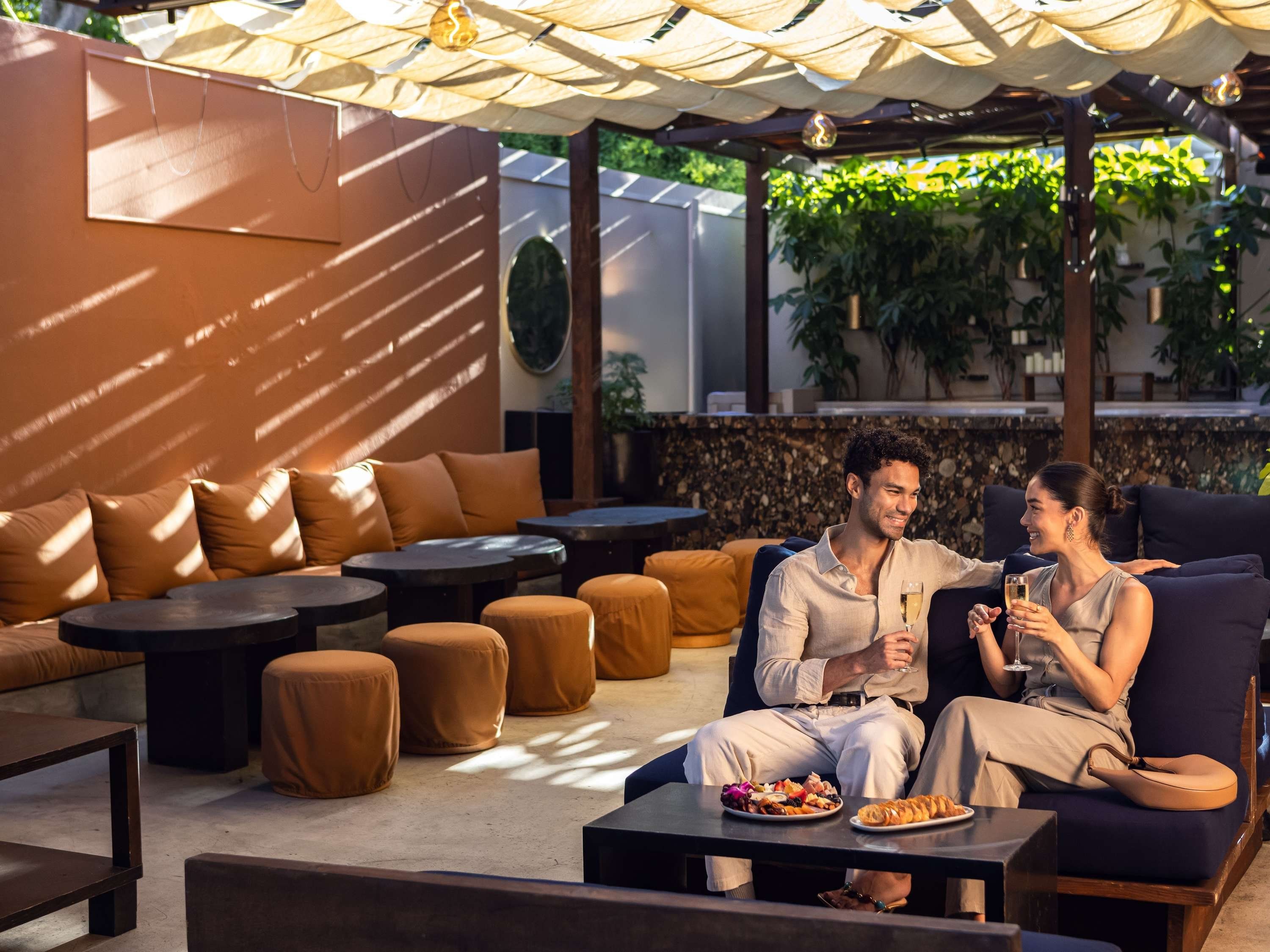 غرفة الاجتماعات