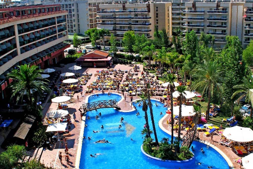 حوض السباحة صورة