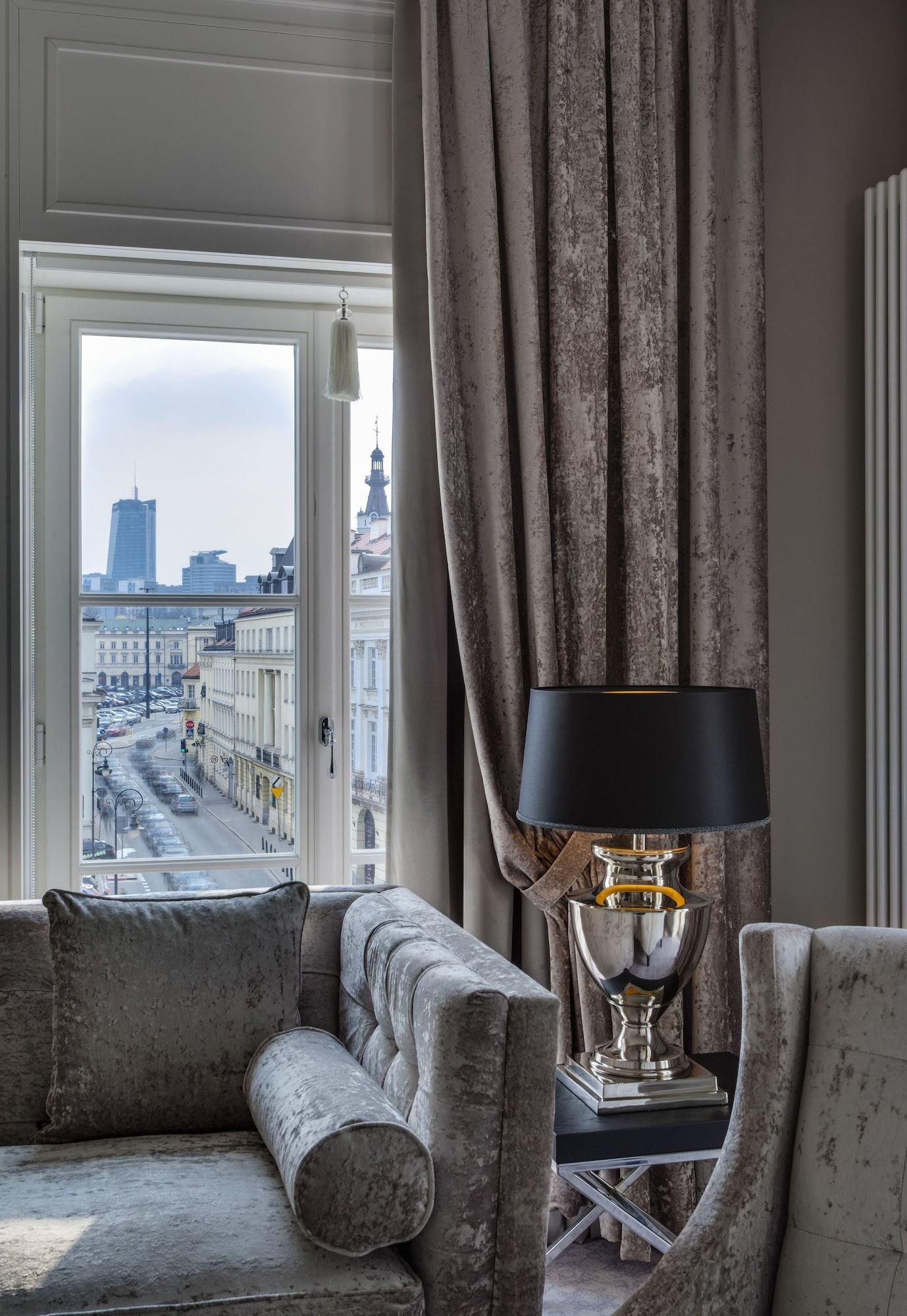 آخر