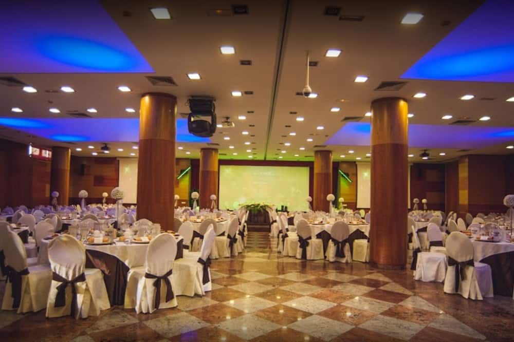 قاعة الولائم