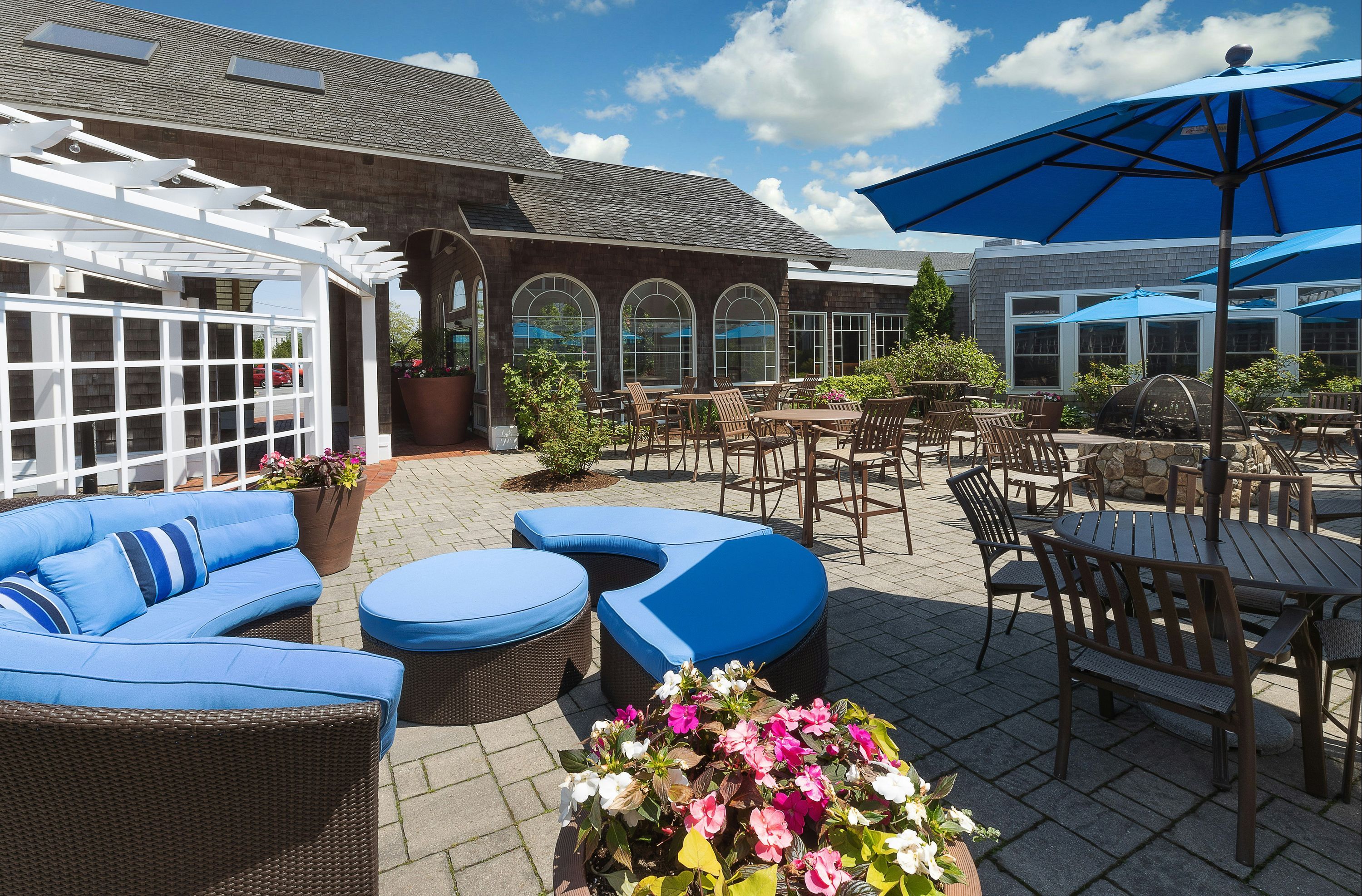 شرفة مرصوفة