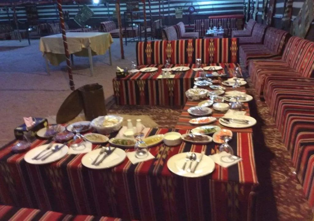 مطعم