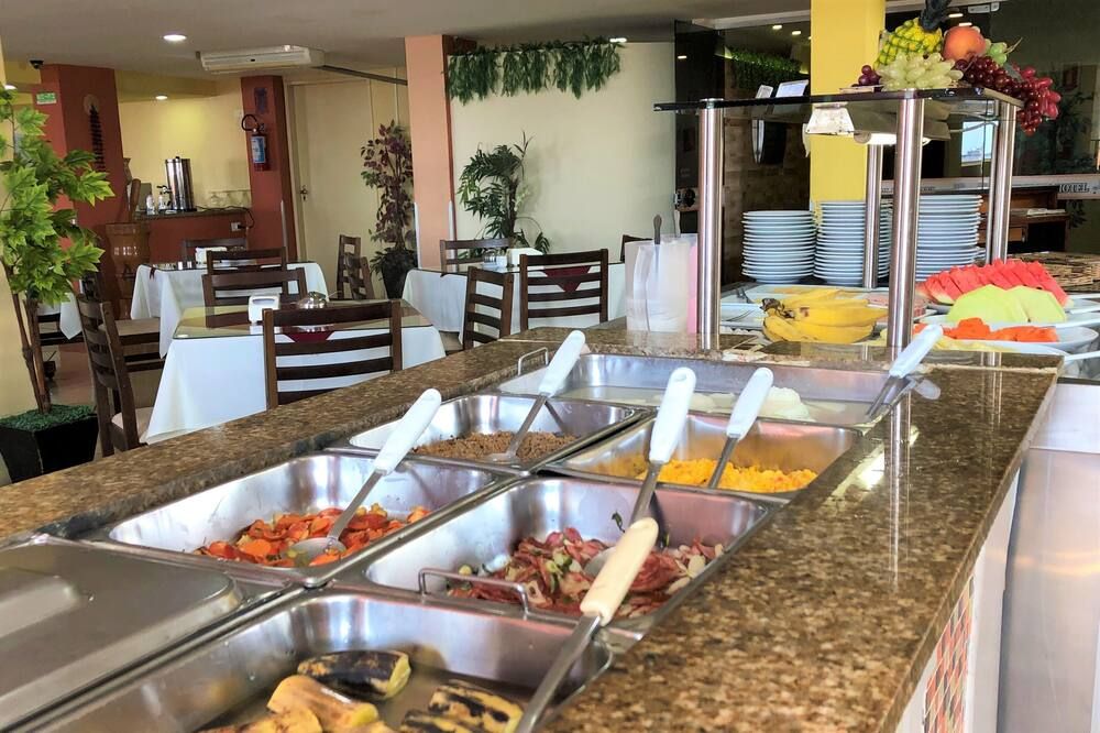 مطعم