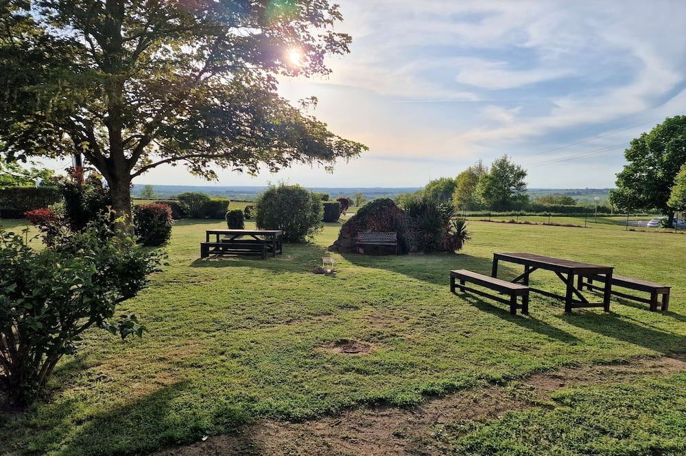 شرفة مرصوفة