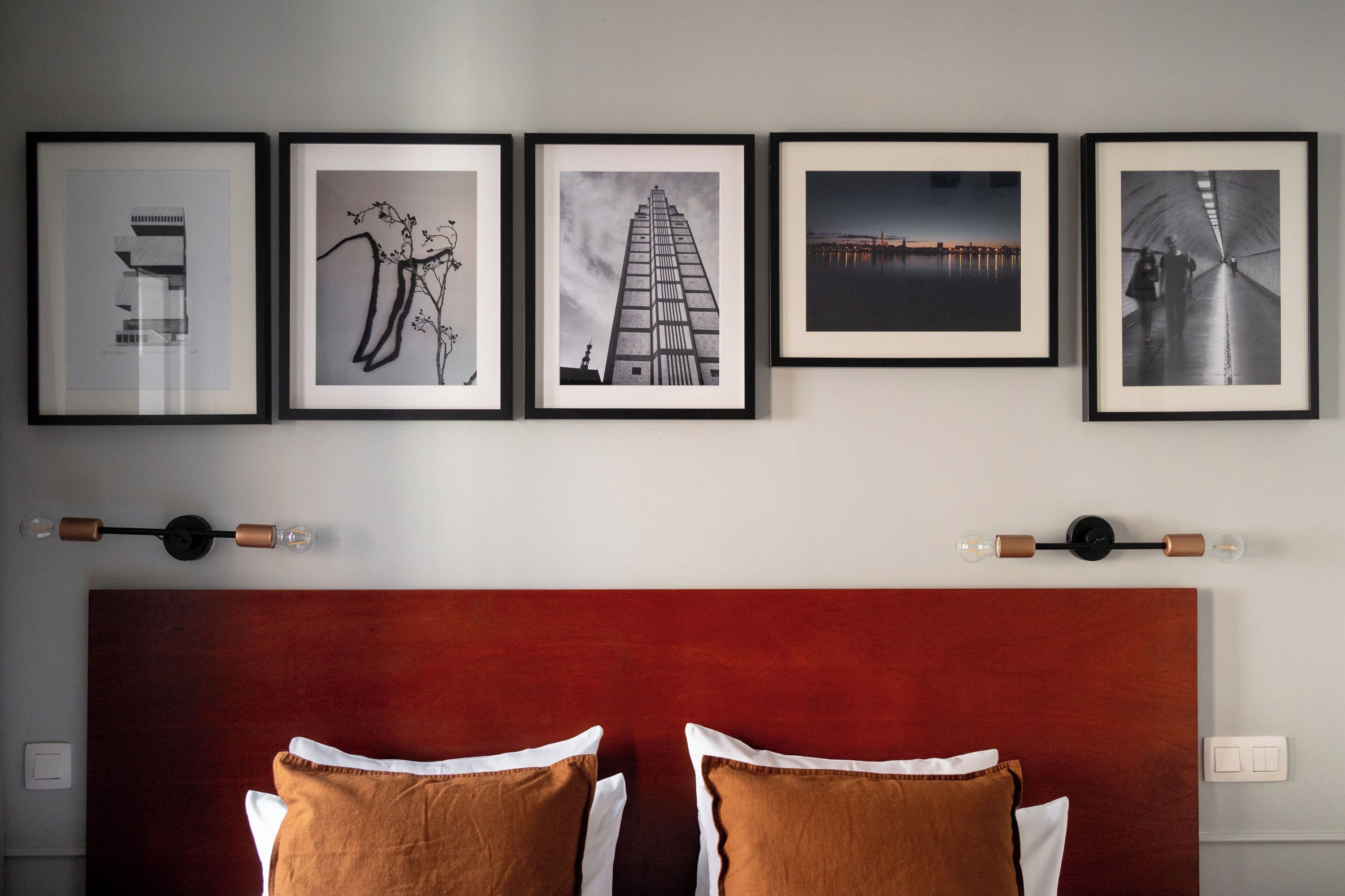 آخر