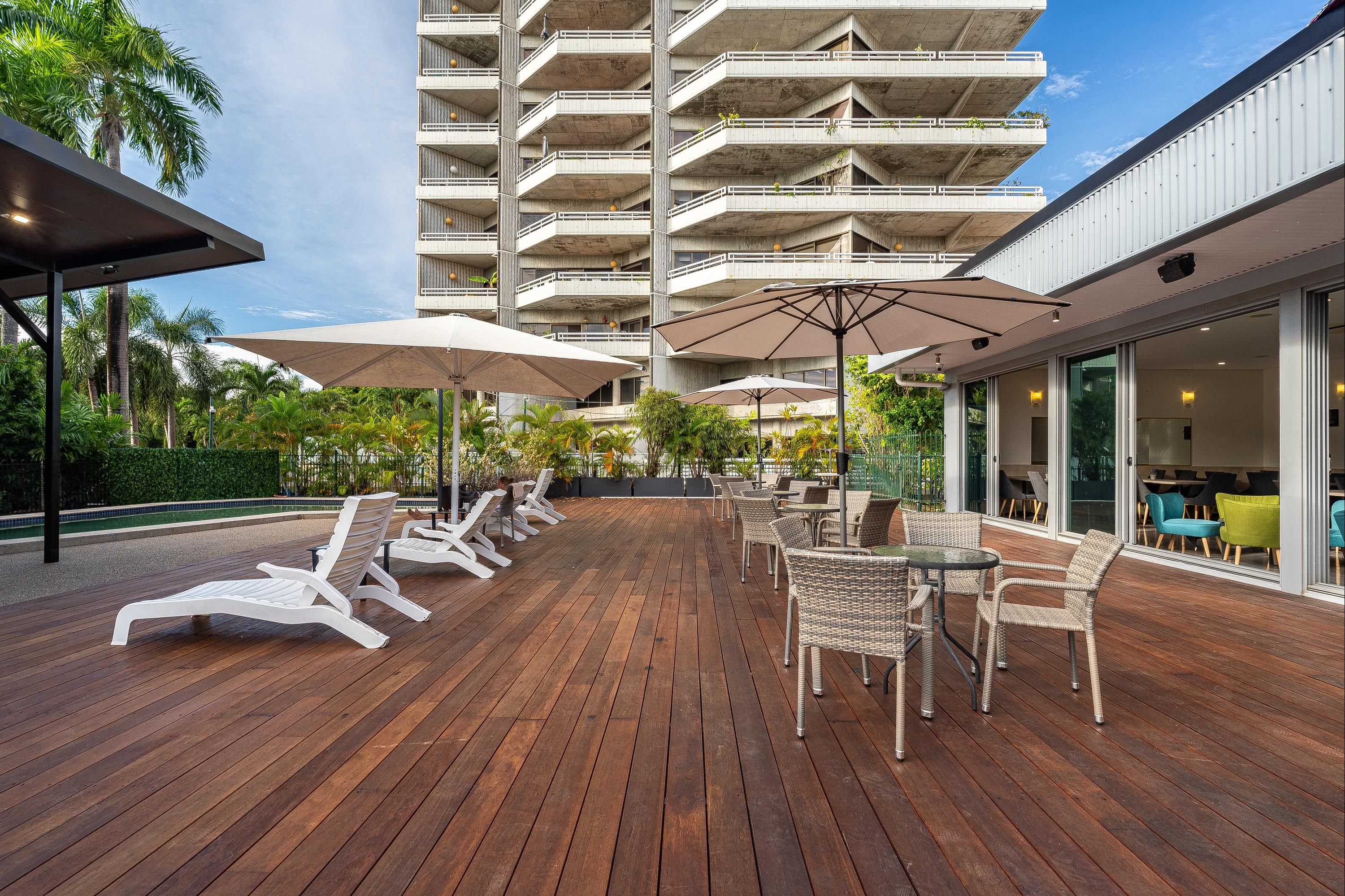 شرفة مرصوفة صورة