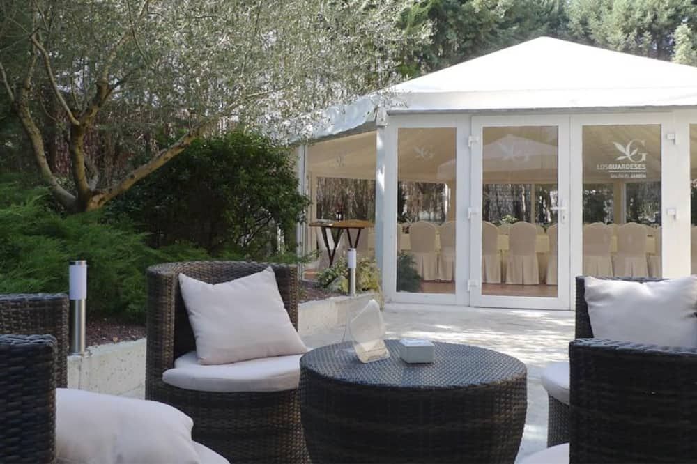 شرفة مرصوفة صورة