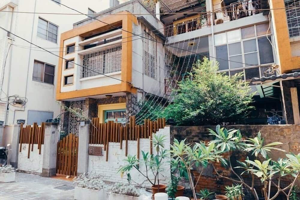 آخر