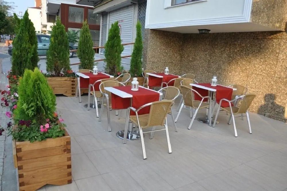 شرفة مرصوفة