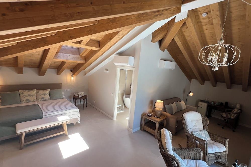آخر