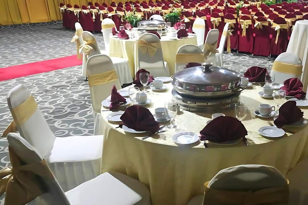 قاعة الولائم