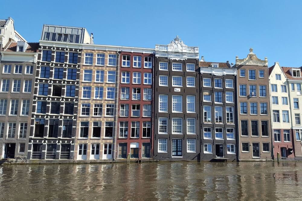 المعالم السياحية