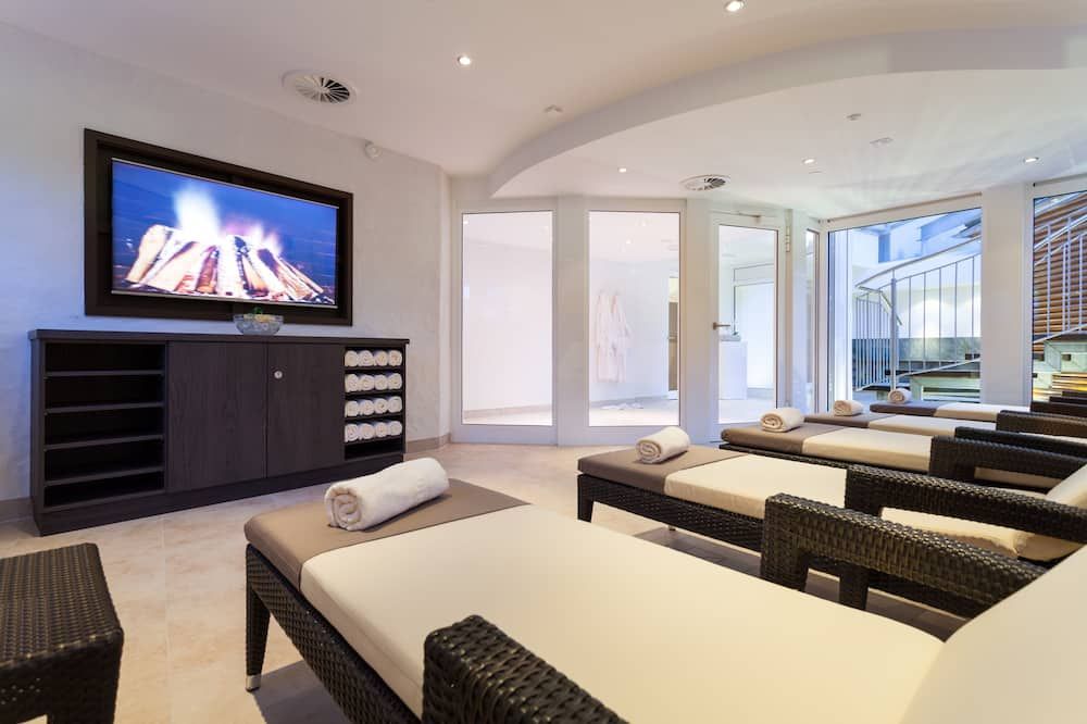 آخر