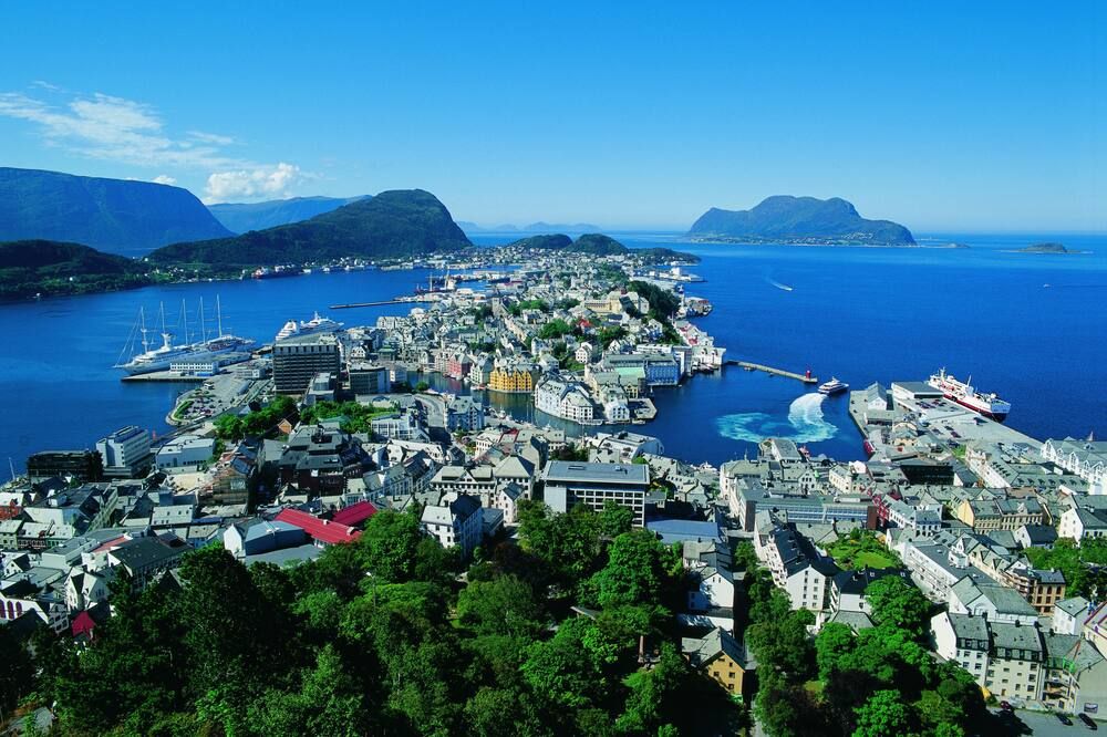 المعالم السياحية