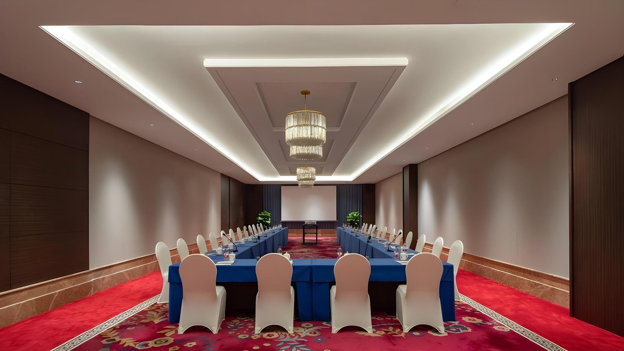 غرفة الاجتماعات