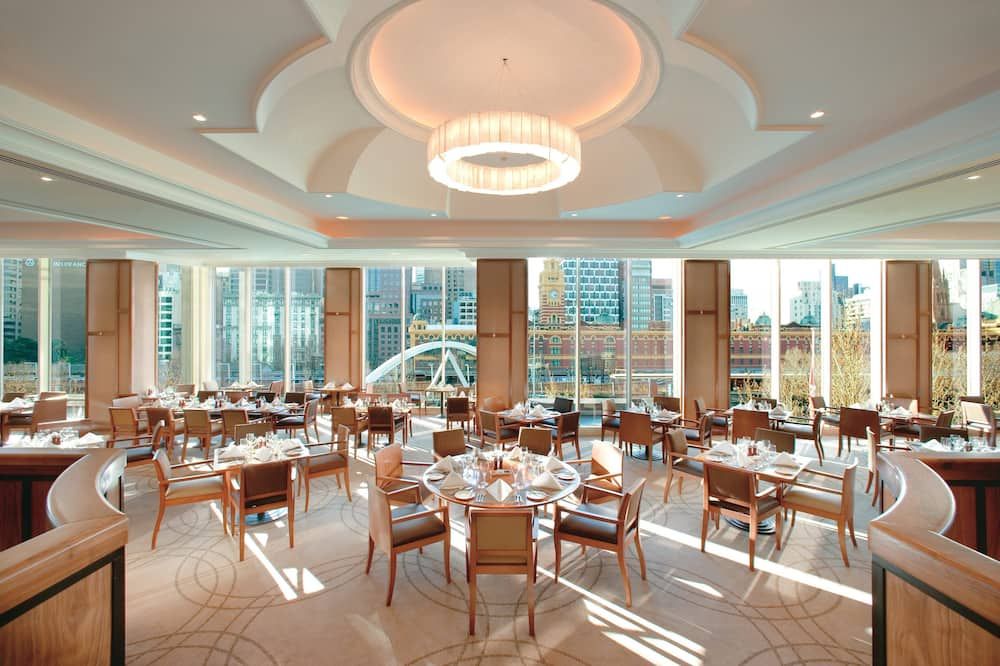 قاعة الولائم