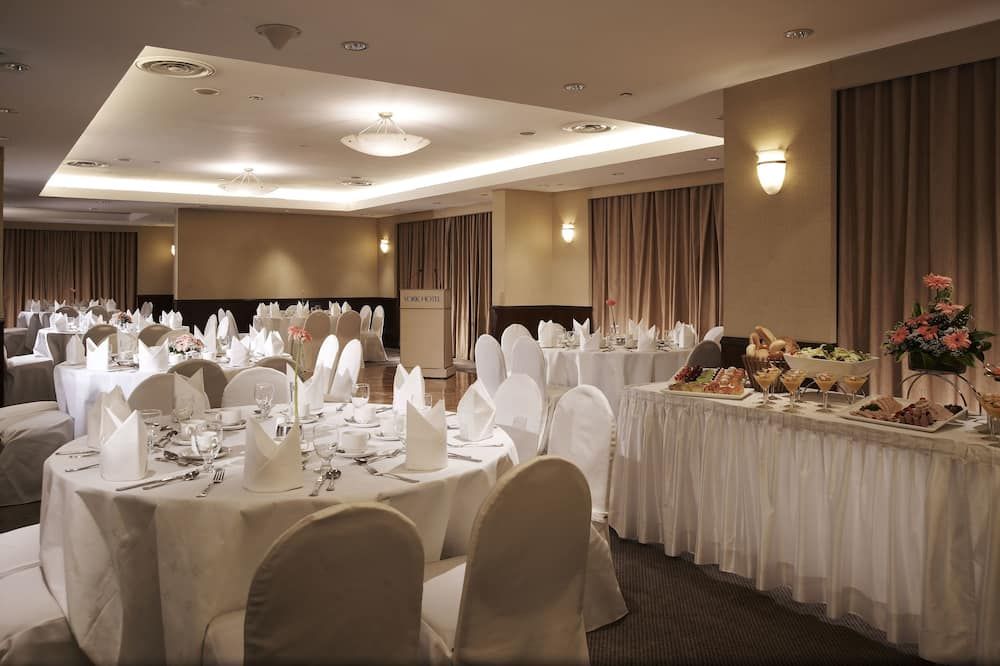 قاعة الولائم