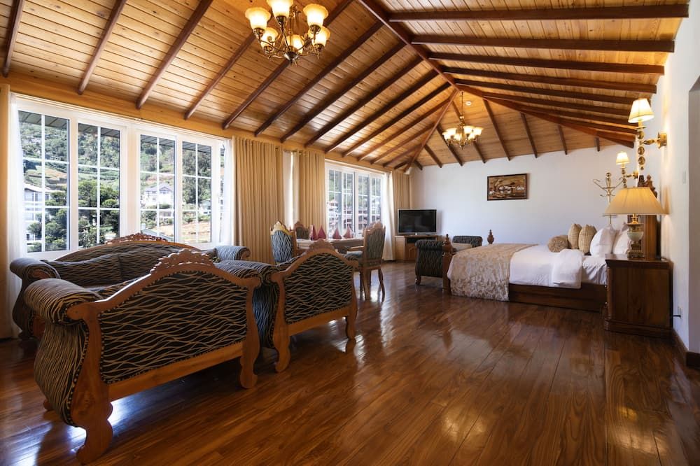 آخر