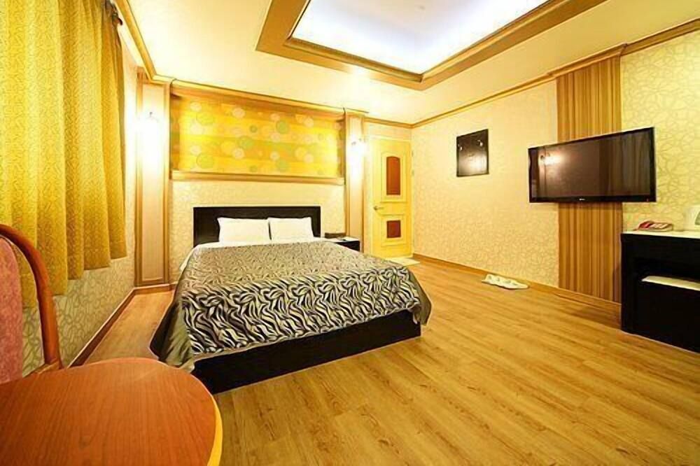 غرفة نوم صورة