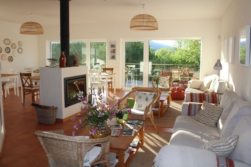 غرفة معيشة صورة