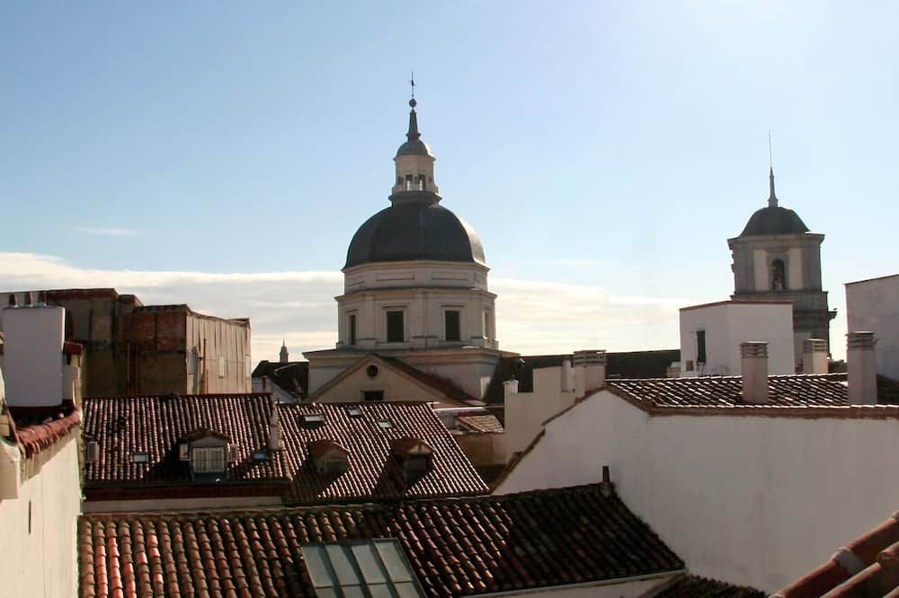 آخر