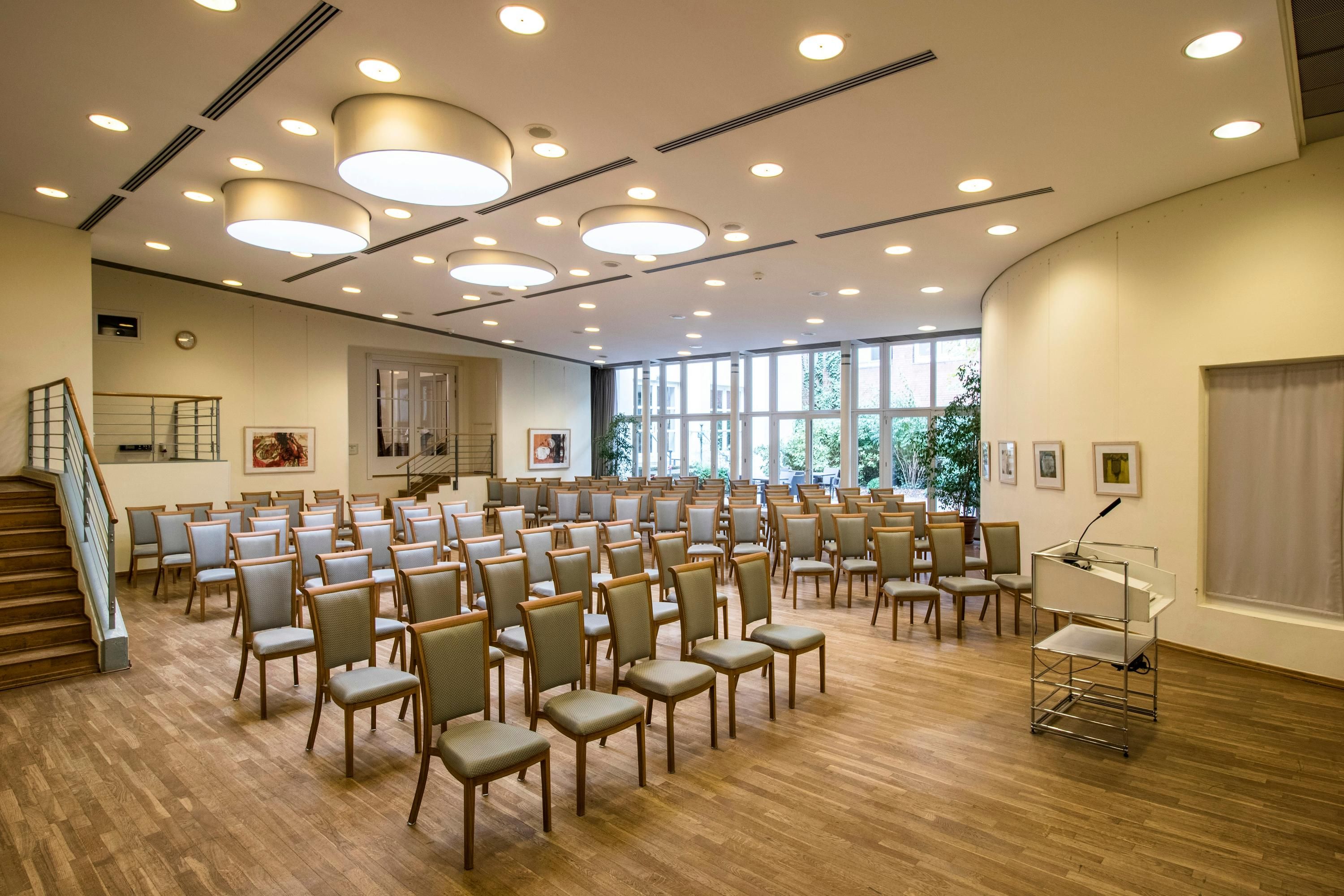 غرفة الاجتماعات